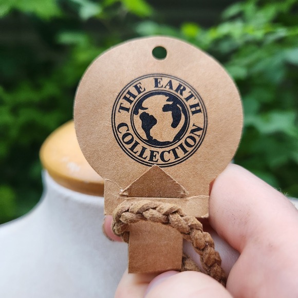 The‎ Earth Collection Braided Suede Necklace with Agate Stone Charms NWT - Picture 4 of 4